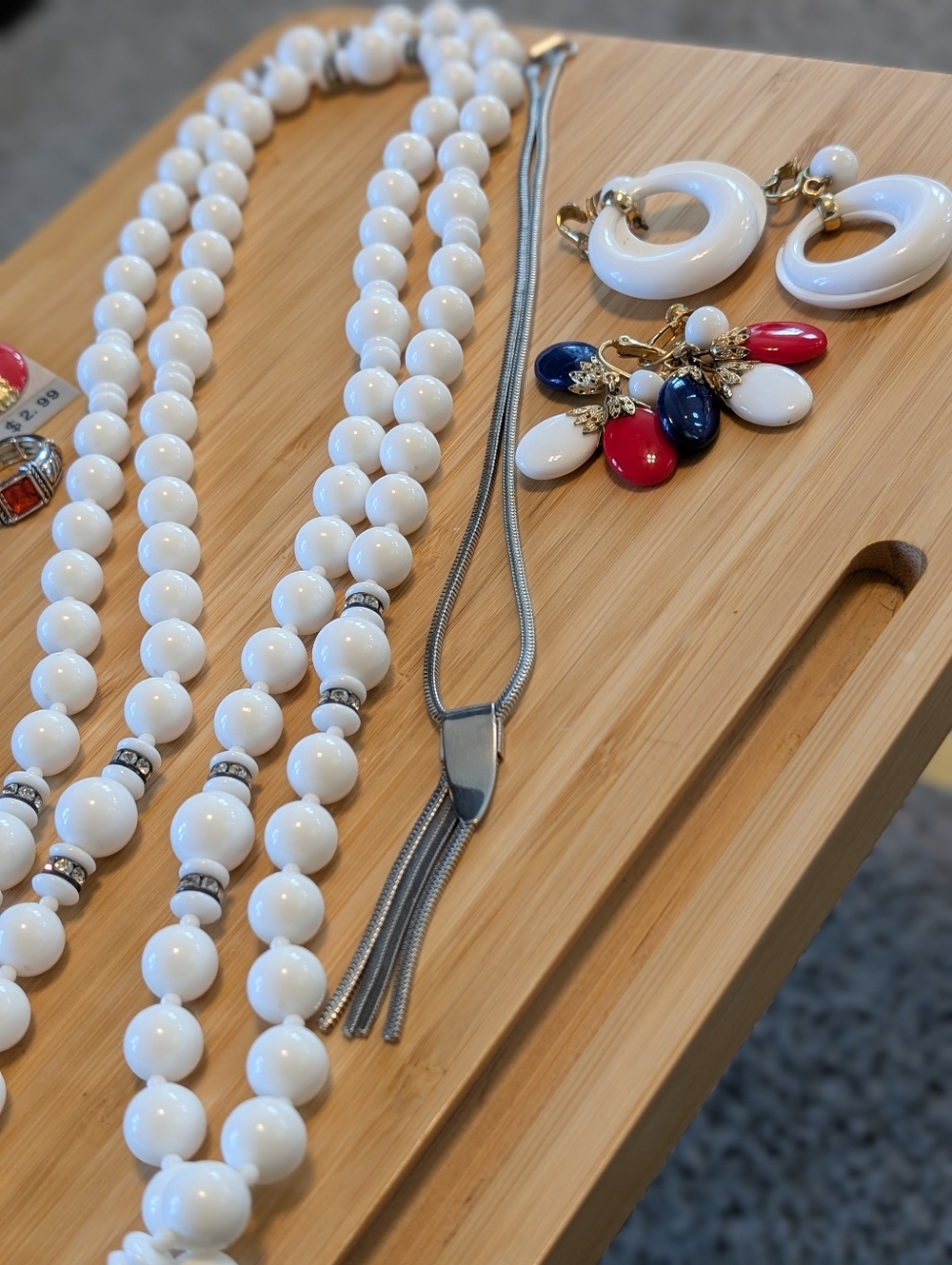 Vintage Red White And Blue Costume Jewelry Lot - Picture 2 of 8